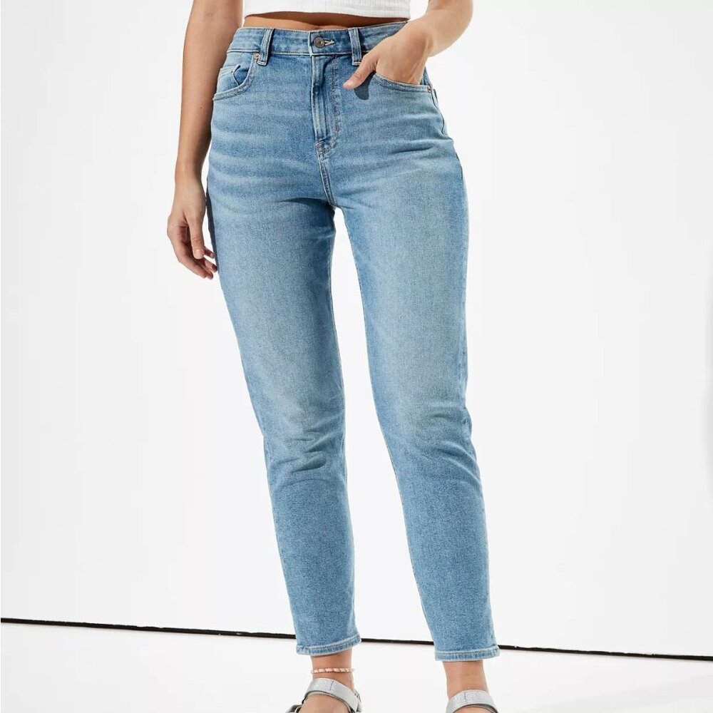 NWT AE Stretch Mom Jean